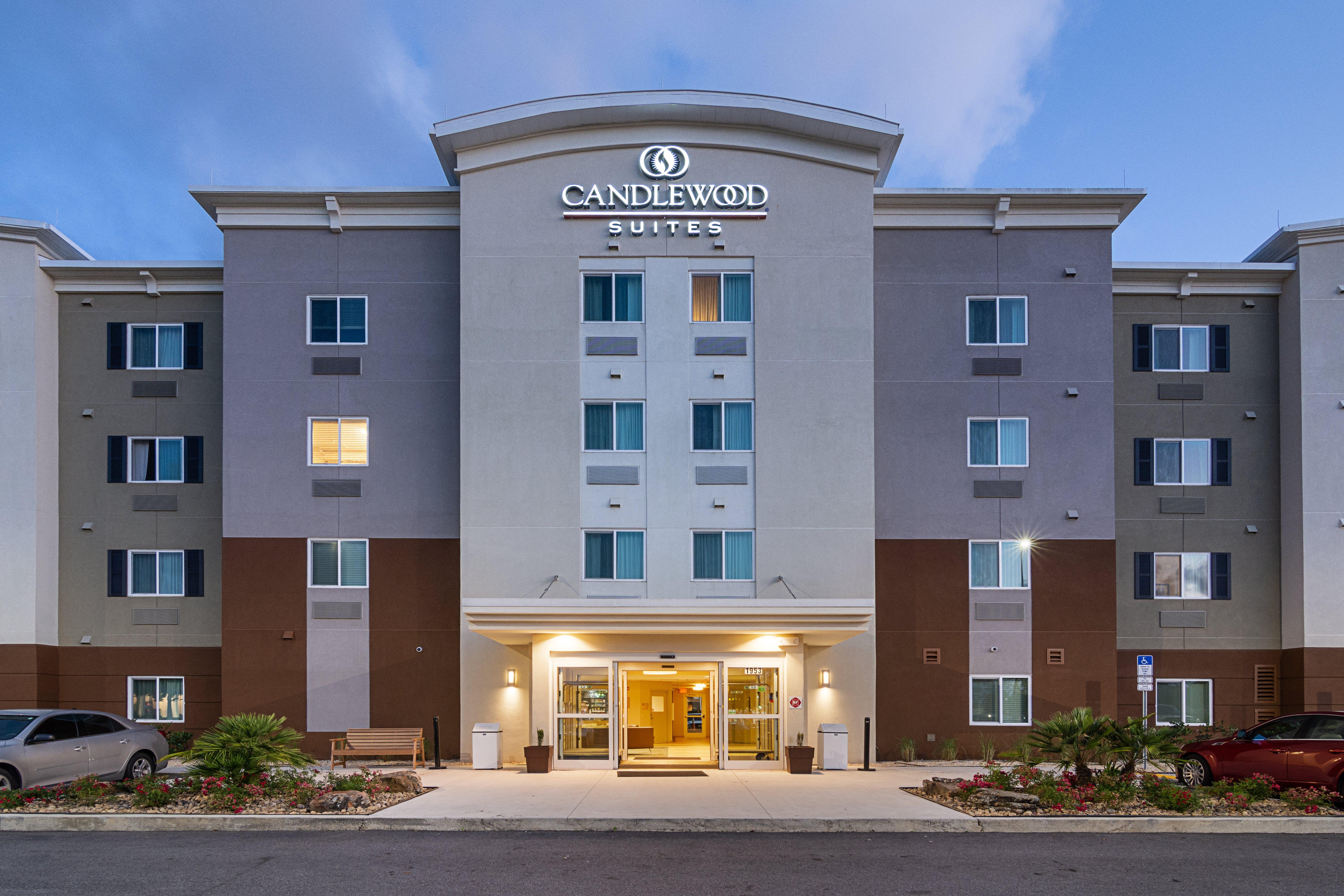 Candlewood Suites - Pensacola - University Area By Ihg Ferry Pass Extérieur photo