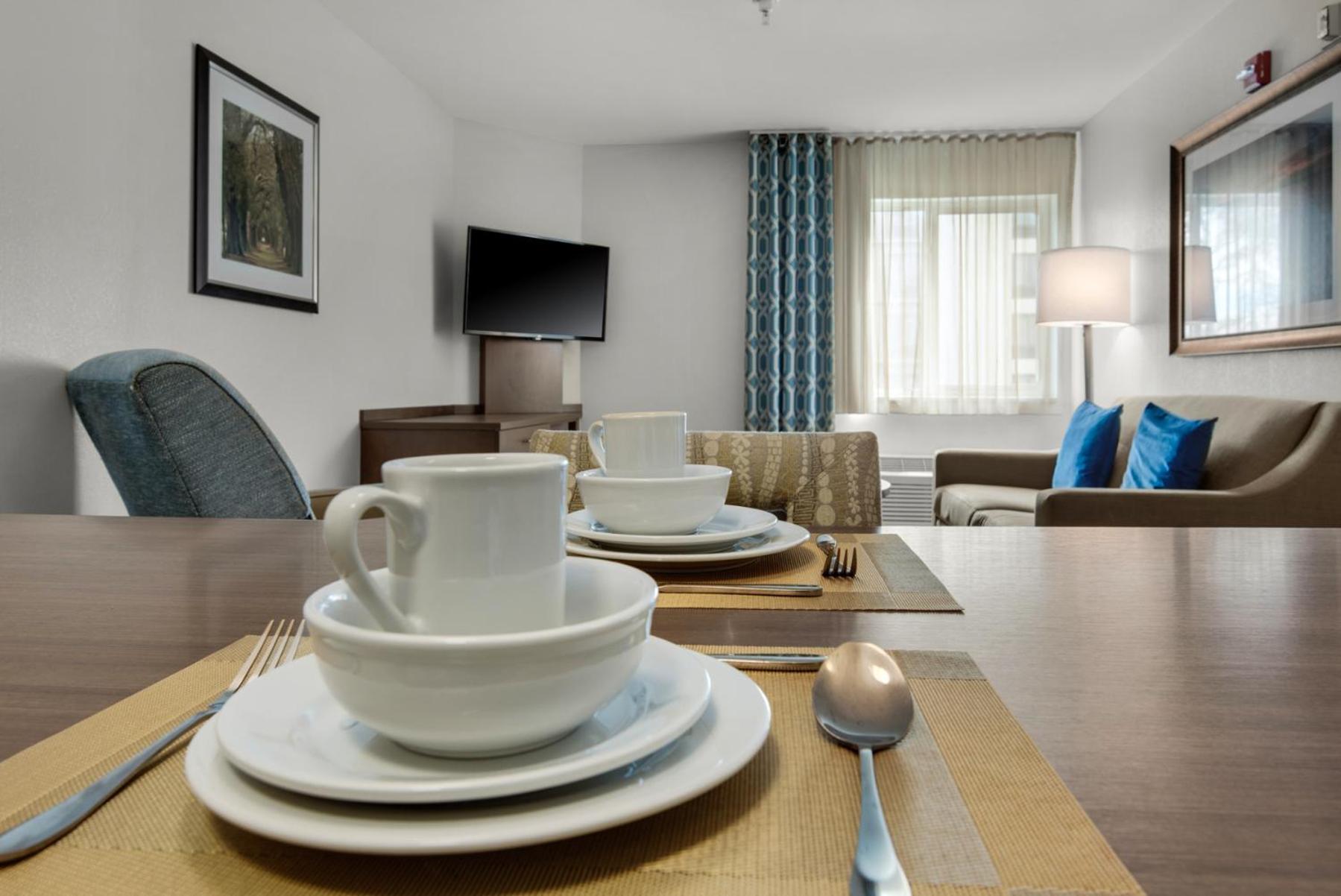 Candlewood Suites - Pensacola - University Area By Ihg Ferry Pass Extérieur photo
