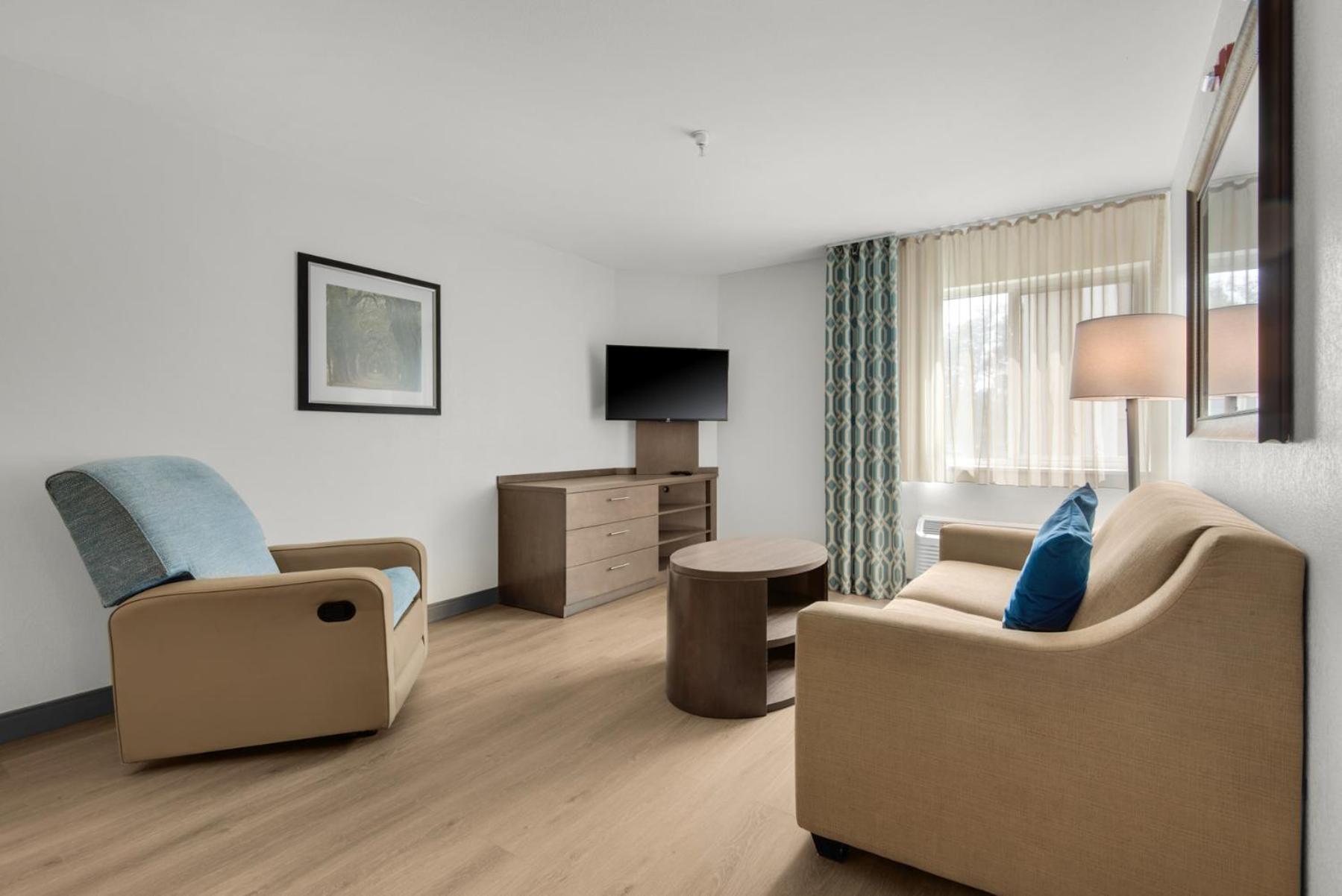 Candlewood Suites - Pensacola - University Area By Ihg Ferry Pass Extérieur photo