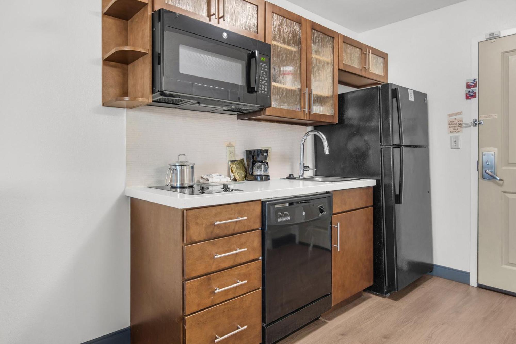 Candlewood Suites - Pensacola - University Area By Ihg Ferry Pass Extérieur photo