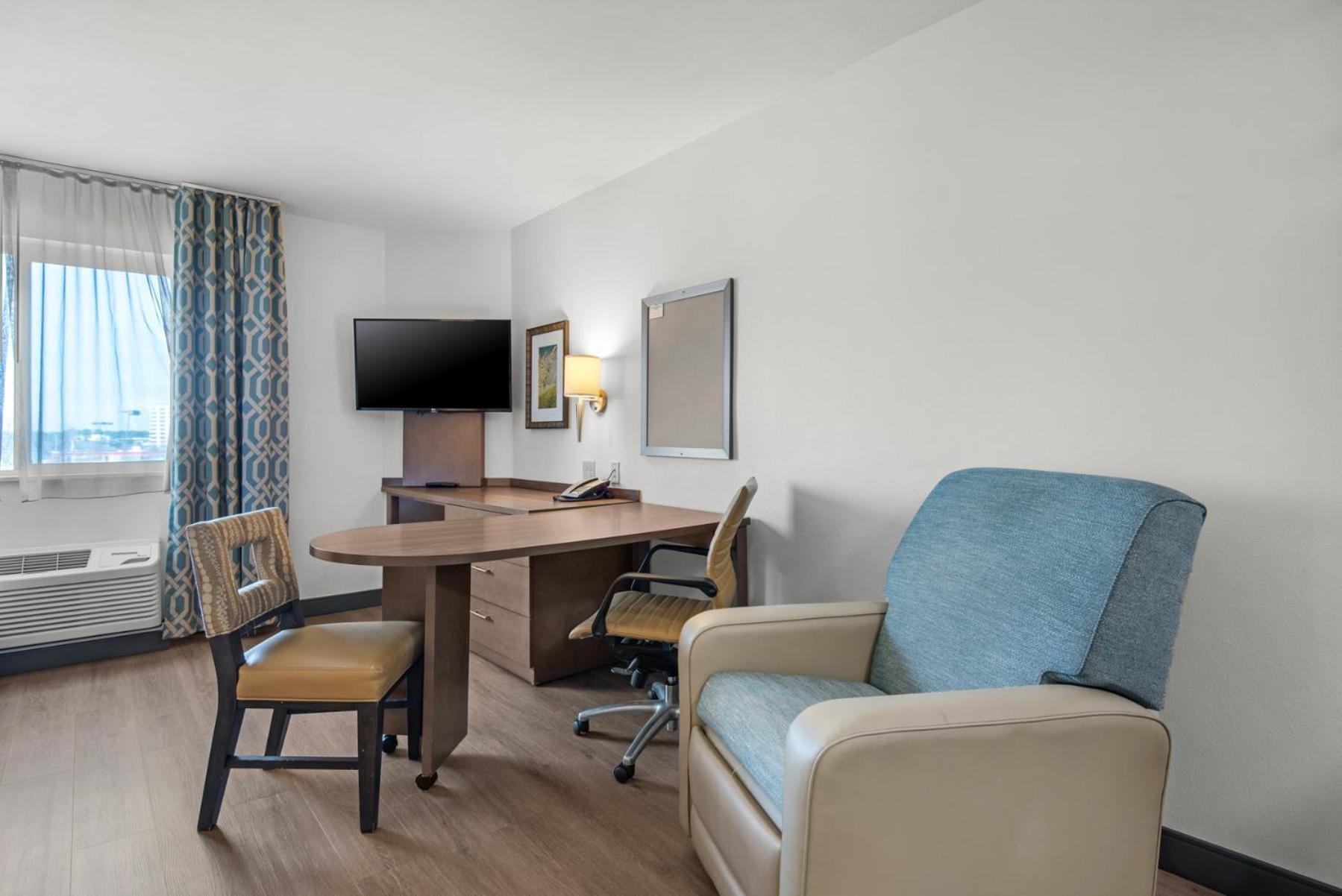 Candlewood Suites - Pensacola - University Area By Ihg Ferry Pass Extérieur photo